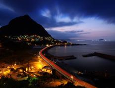 开云官网-霍勒迪导演节奏风暴！广东队强势拿下鹈鹕，杜润旺三分雨定胜局