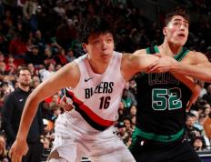 开云体育-凯尔特人对阵掘金，杜兰特关键进球定乾坤