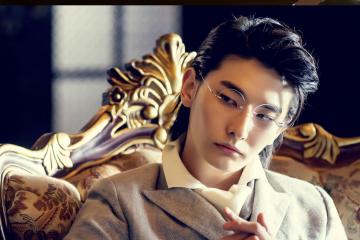 开云体育APP下载-压力淬炼真金！杰伦格林逆境点燃火箭升空