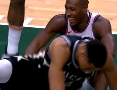 开云体育app-雄鹿擒下76人，豪取连胜