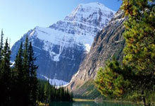 开云体育-阿斯顿马丁碾压索伯车队，维斯塔潘点燃赛场