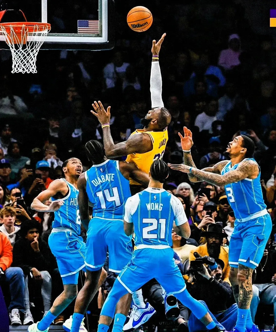 开云官网-包含湖人遭勇士逆转,浓眉30+12无用的词条