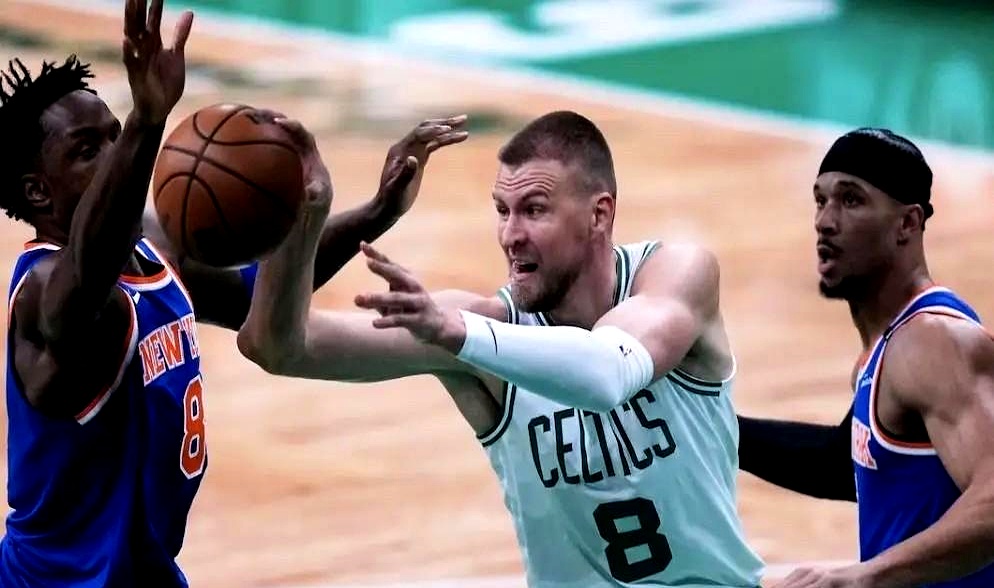 开云体育-关于魔术轻取尼克斯,波尔津吉斯完成帽子戏法的信息