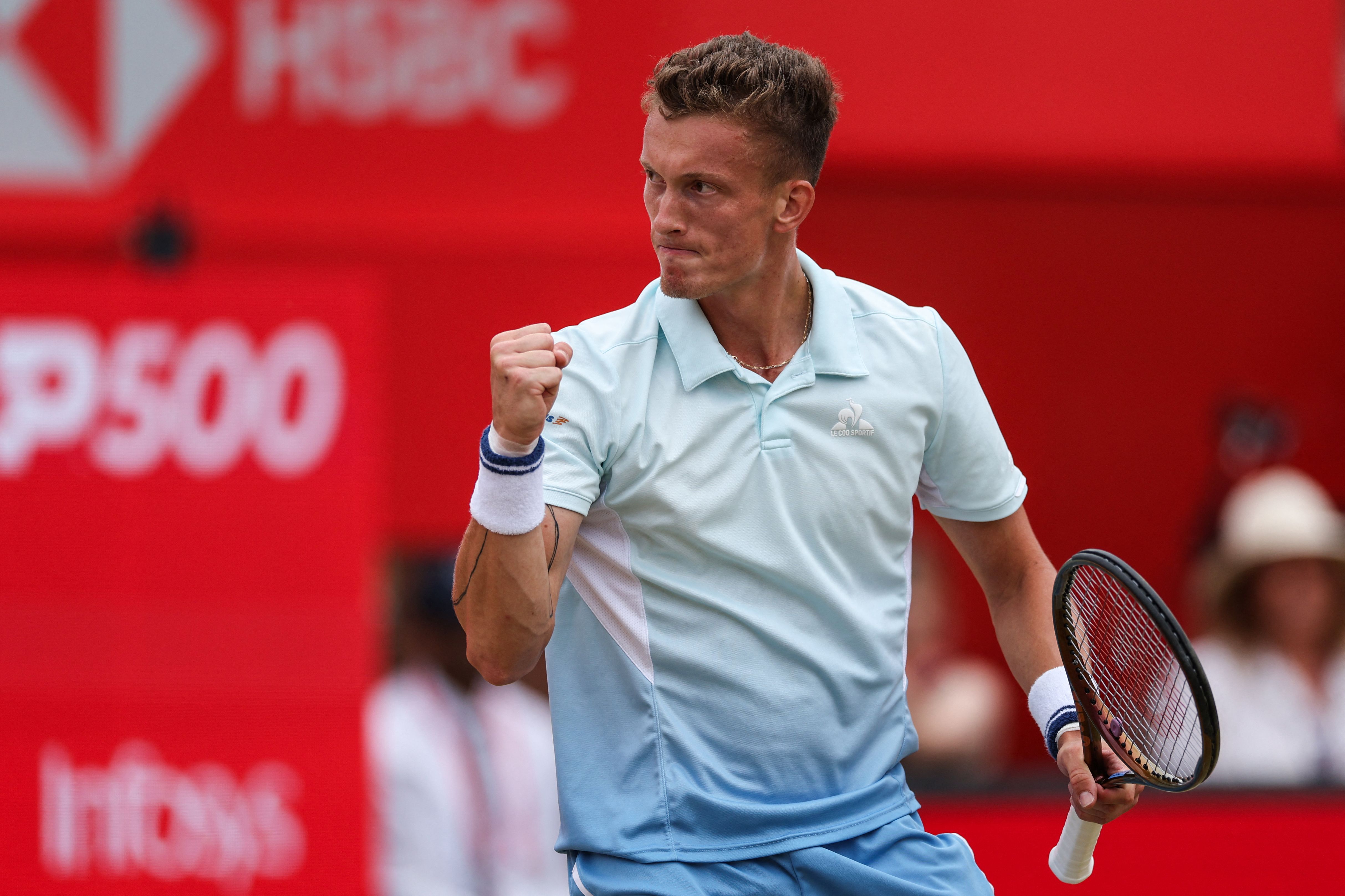 开云体育入口-日本网球队力克法国网球队,阿尔卡拉斯关键制胜的简单介绍