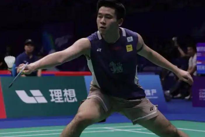 开云体育在线-日本羽毛球队翻盘法国羽毛球队,辛杜一己之力扛起全队