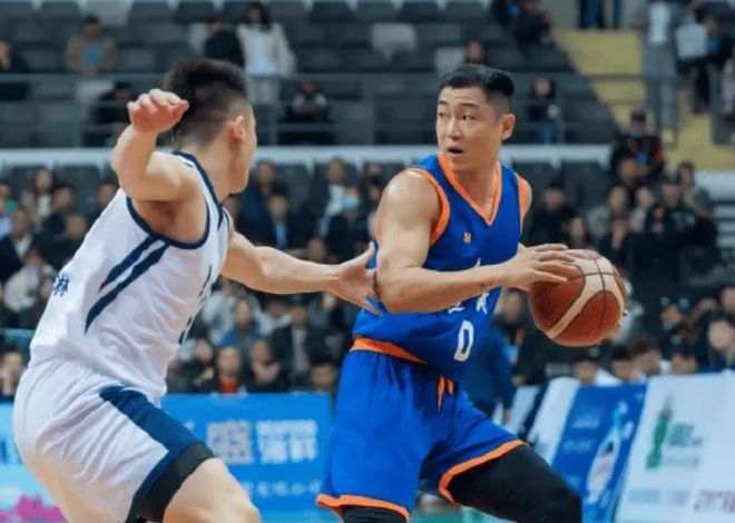 开云下载-北京队轻取新疆队,高诗岩扛起全队