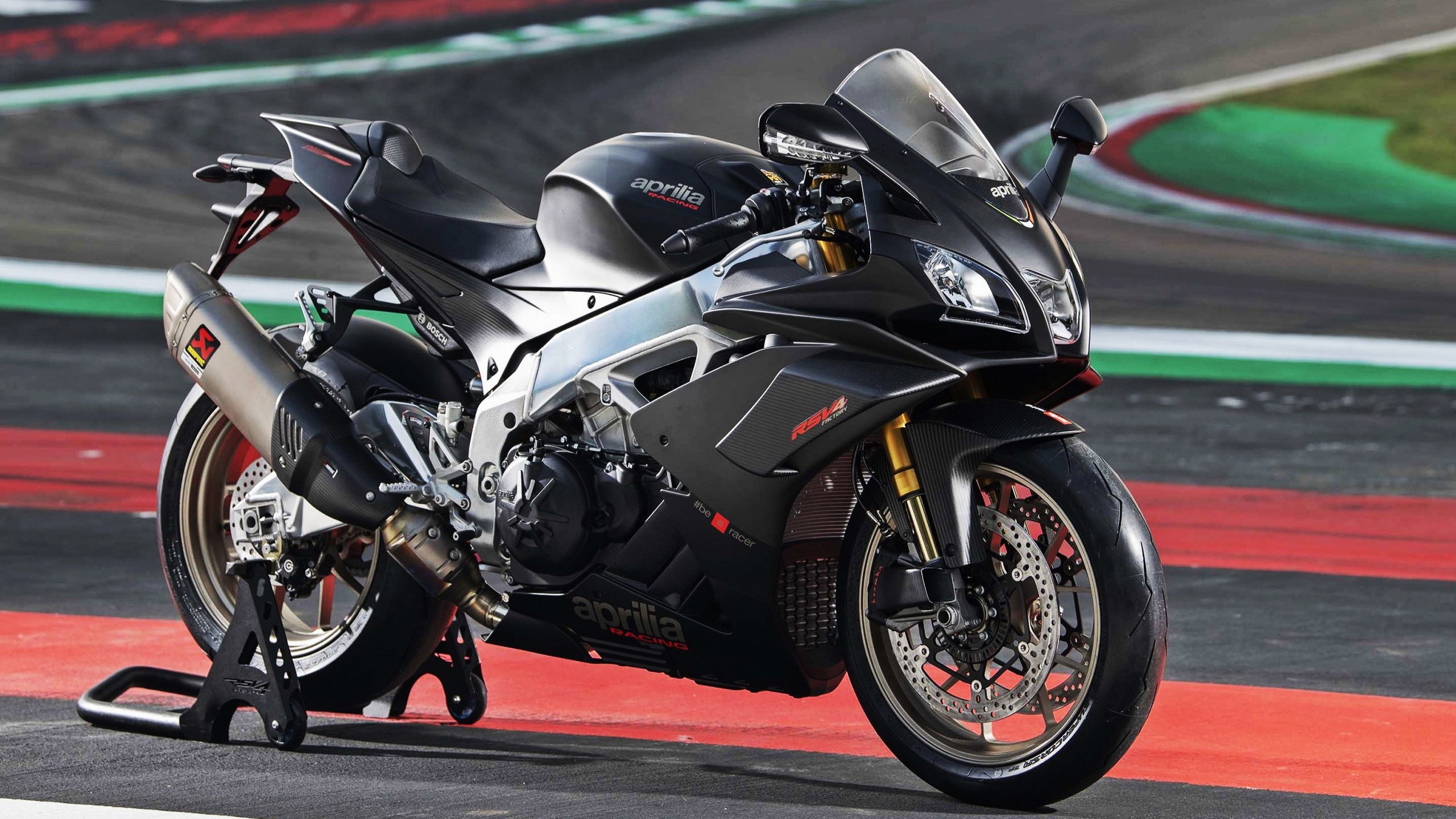 开云体育登录-火力全开!灰熊压制活塞;浓眉关键制胜显神威