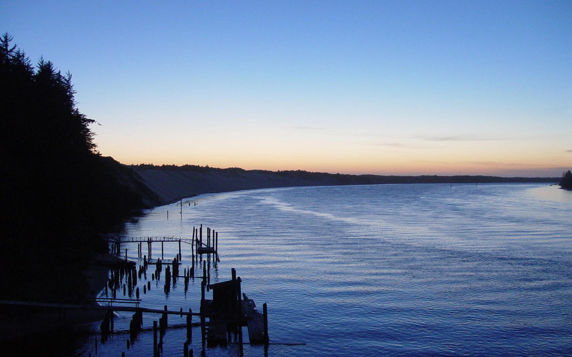 开云体育在线-格列兹曼独领风骚,利物浦力克波兰晋级欧冠八强