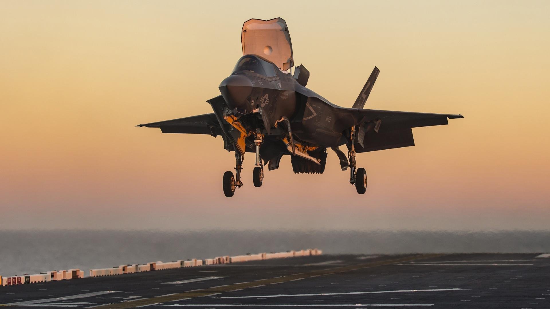 开云体育官方网站-乔治关键爆发，快船全面压制灰熊锁定胜局