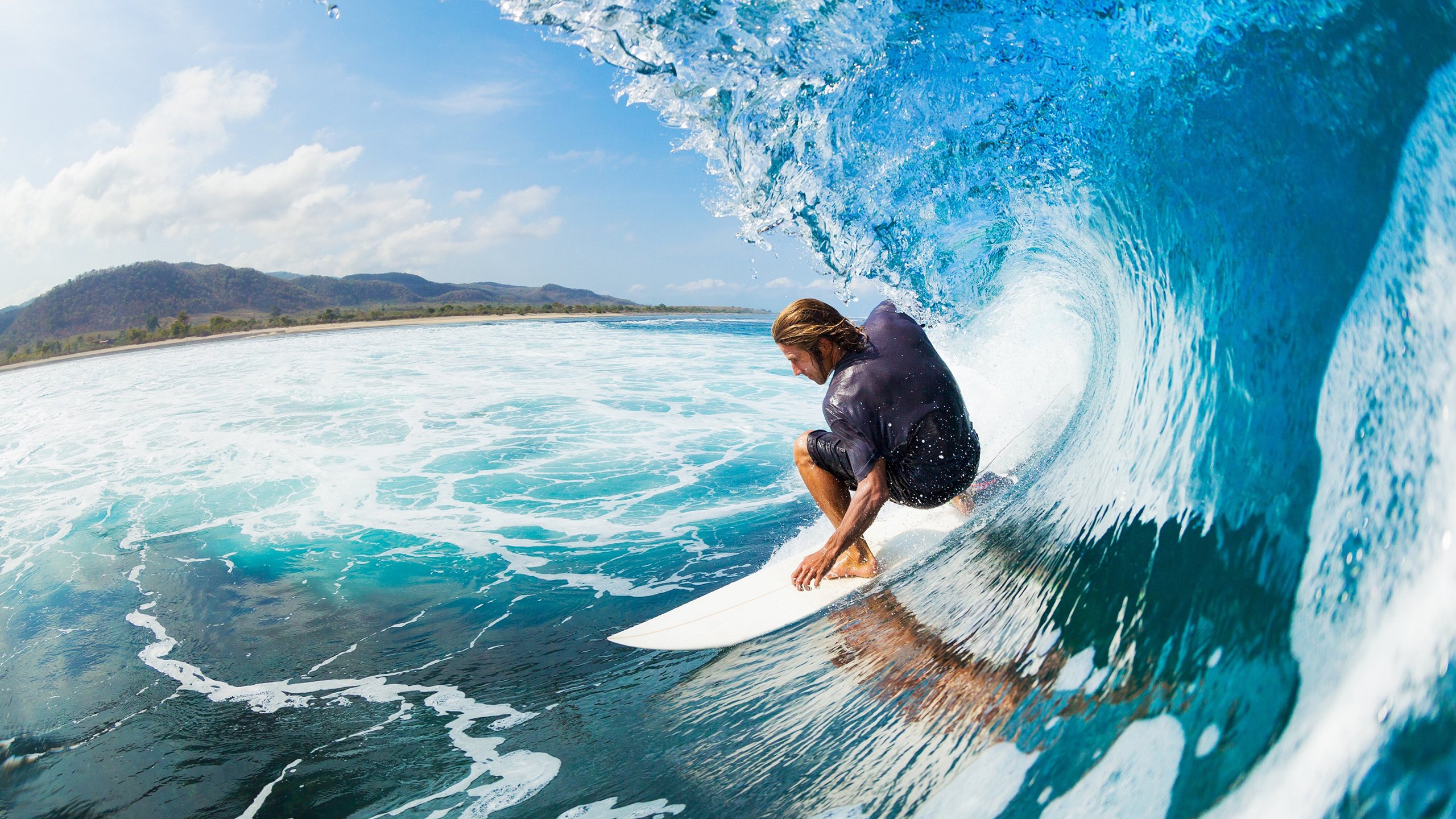 开云体育入口-速度与决断，当赛道成为赛场